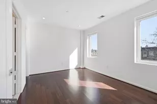 329 Rhode Island Ave NE, Washington, DC 20002 - Photo 14