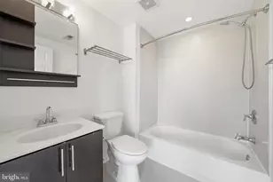 329 Rhode Island Ave NE, Washington, DC 20002 - Photo 18