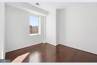 329 Rhode Island Avenue NE #203, Washington, DC 20002 - Photo 20