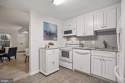 1953 Calvert Street NW #1953.5, Washington, DC 20009 - Photo 14