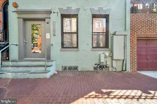 1620 Corcoran St NW, Washington, DC 20009 - Photo 2