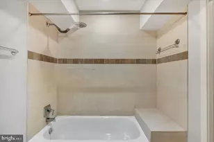 1620 Corcoran St NW, Washington, DC 20009 - Photo 8