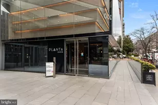 1124 25th St NW, Washington, DC 20037 - Photo 52