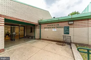 1124 25th St NW, Washington, DC 20037 - Photo 36