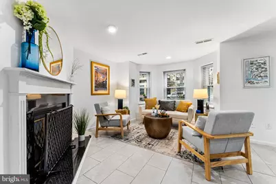 1124 25th Street NW #T4, Washington, DC 20037 - Photo 1