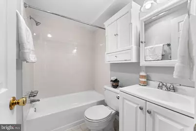 1124 25th Street NW #T4, Washington, DC 20037 - Photo 26