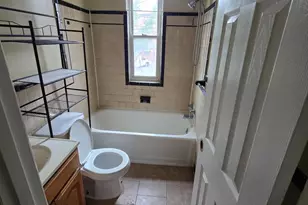 201 34th St NE, Washington, DC 20019 - Photo 10