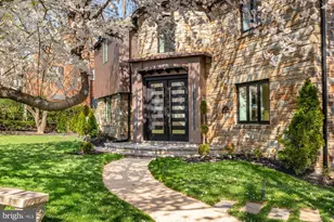 3001 Foxhall Rd NW, Washington, DC 20016 - Photo 2