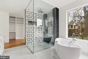 3001 Foxhall Rd NW, Washington, DC 20016 - Photo 28