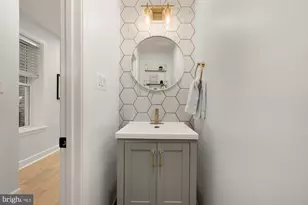 1834 6th St NW, Washington, DC 20001 - Photo 8