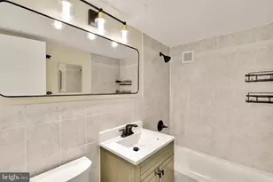 2401 H St NW, Washington, DC 20037 - Photo 14