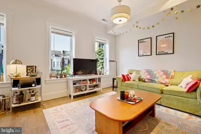 1423 Meridian Place NW #1, Washington, DC 20010 - Photo 4