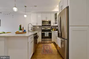 1423 Meridian Pl NW, Washington, DC 20010 - Photo 6
