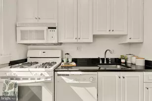 3022 Wisconsin Ave NW, Washington, DC 20016 - Photo 12