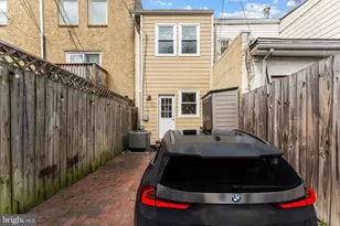 1519 North Carolina Ave NE, Washington, DC 20002 - Photo 22