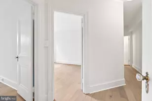 4000 Cathedral Ave NW, Washington, DC 20016 - Photo 8