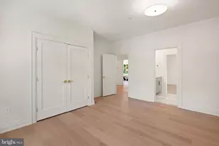 5022 Cathedral Ave NW, Washington, DC 20016 - Photo 30