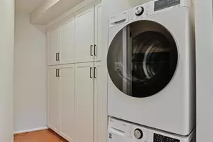 416 6th St SE, Washington, DC 20003 - Photo 24