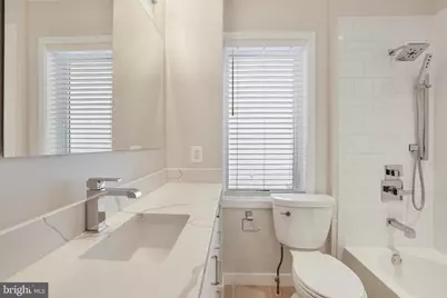 416 6th Street SE, Washington, DC 20003 - Photo 38