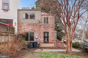 416 6th St SE, Washington, DC 20003 - Photo 8