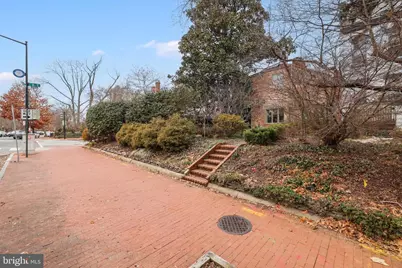 416 6th Street SE, Washington, DC 20003 - Photo 32