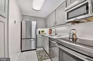 3225 Grace St NW, Washington, DC 20007 - Photo 8