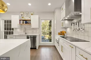 3726 Jenifer St NW, Washington, DC 20015 - Photo 10