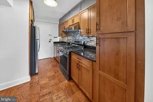 4201 Cathedral Ave NW, Washington, DC 20016 - Photo 10