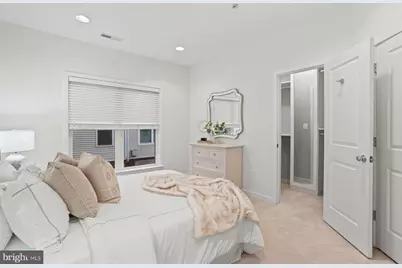 1022 3rd Place SE, Washington, DC 20003 - Photo 14