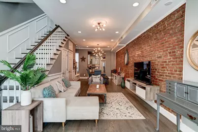 1016 G Street SE, Washington, DC 20003 - Photo 4