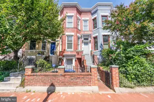 1016 G St SE, Washington, DC 20003 - Photo 2