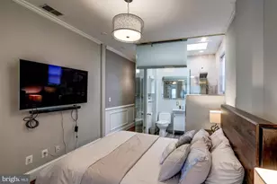 1016 G St SE, Washington, DC 20003 - Photo 38