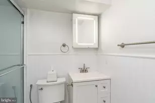 1737 Church St NW, Washington, DC 20036 - Photo 54