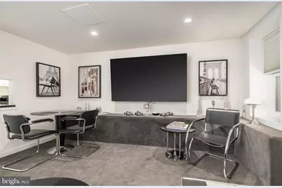 1737 Church Street NW, Washington, DC 20036 - Photo 48