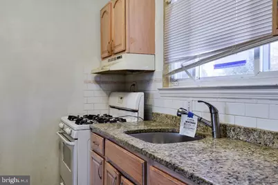 513 Hilltop Terrace SE, Washington, DC 20019 - Photo 12