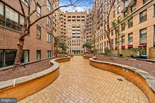 616 E St NW, Washington, DC 20004 - Photo 50