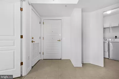 616 E Street NW #614, Washington, DC 20004 - Photo 2