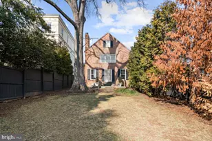 1698 32nd St NW, Washington, DC 20007 - Photo 28