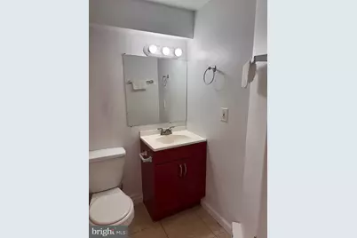 1513 Massachusetts Avenue SE #UNIT B, Washington, DC 20003 - Photo 2