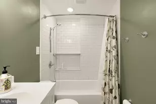 312 9th St NE, Washington, DC 20002 - Photo 46