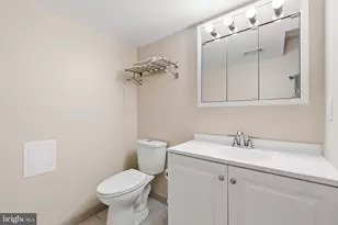 4848 Reservoir Rd NW, Washington, DC 20007 - Photo 30