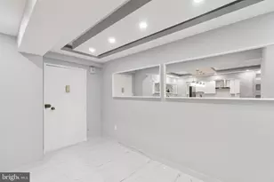 4201 Cathedral Ave NW, Washington, DC 20016 - Photo 8