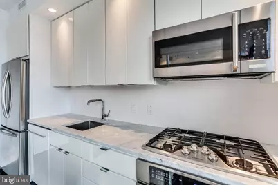 1011 M Street NW #606, Washington, DC 20001 - Photo 8