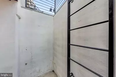 1444 Harvard Street NW #1, Washington, DC 20009 - Photo 18