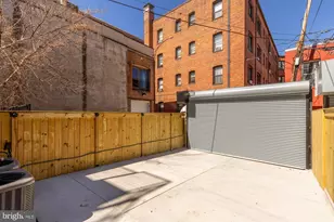 1463 Harvard St NW, Washington, DC 20009 - Photo 40