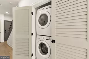 1463 Harvard St NW, Washington, DC 20009 - Photo 18