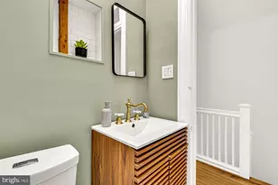 1529 C St SE, Washington, DC 20003 - Photo 20