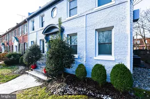 913 Quincy St NE, Washington, DC 20017 - Photo 2