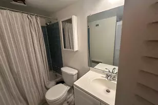 922 24th St NW, Washington, DC 20037 - Photo 16