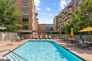 800 4th St SW, Washington, DC 20024 - Photo 16